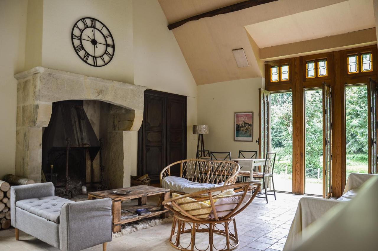 Chambre D'Hote De Charme Dans Maison Independante Bed & Breakfast Preaux  Exterior foto