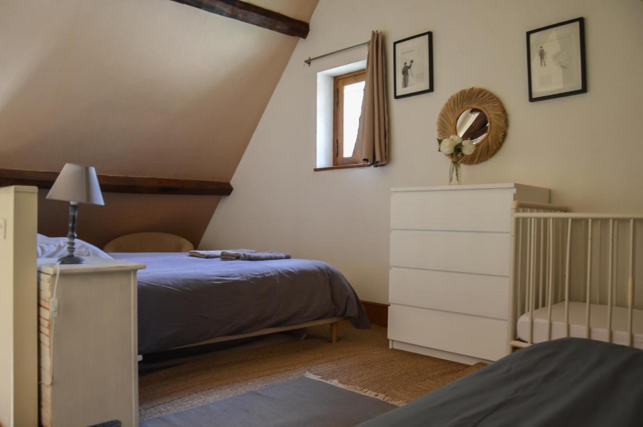 Chambre D'Hote De Charme Dans Maison Independante Bed & Breakfast Preaux  Exterior foto
